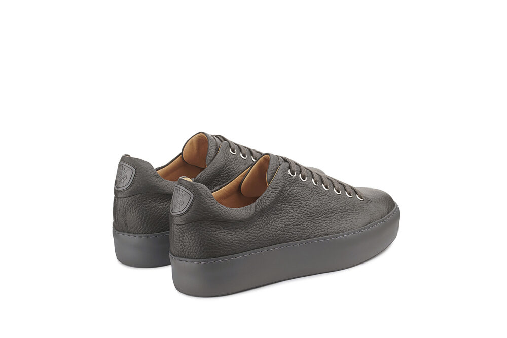 grey leather sneakers 3